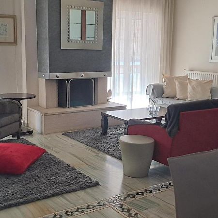Elegante Apartamento Centrale Tríkala Extérieur photo