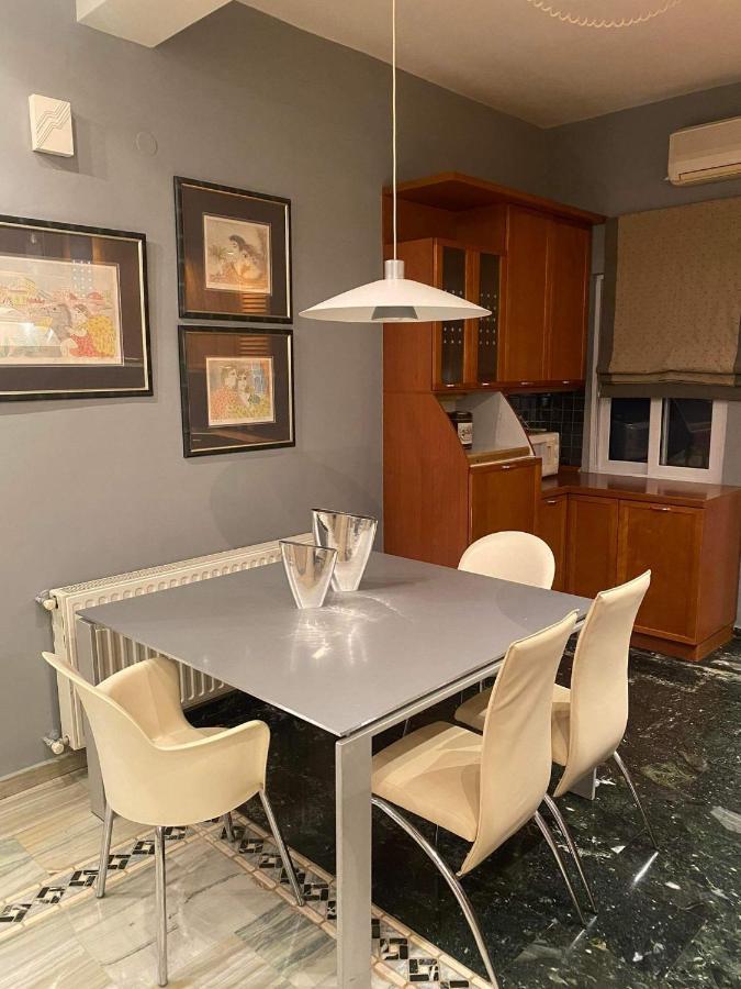 Elegante Apartamento Centrale Tríkala Extérieur photo
