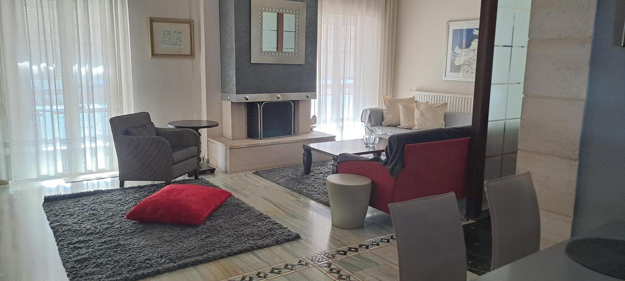 Elegante Apartamento Centrale Tríkala Extérieur photo